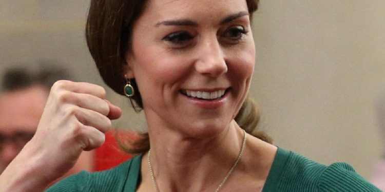 Kate Middleton shows sporty side at London Stadium 1 Kate Middleton shows sporty side at London Stadium