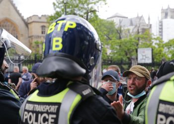Stars of the entertainment world react to far-right riots in London