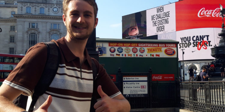 Music teacher to walk entire London Underground route for Beirut fund