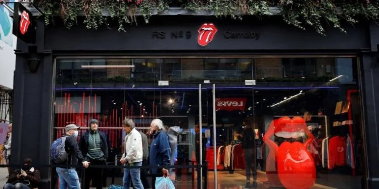 Rolling Stones open store in London despite pandemic, Entertainment News & Top Stories