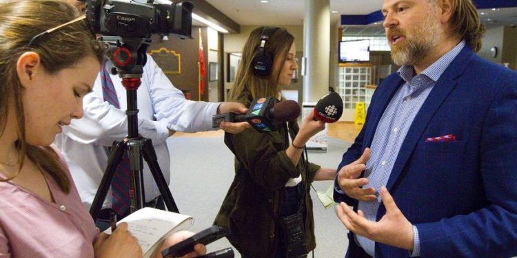 Working vacation in U.S. isn’t working for travelling London trustee: expert