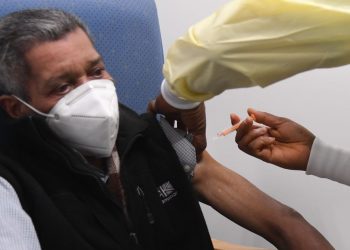 How much you can get paid to help give coronavirus vaccines in London