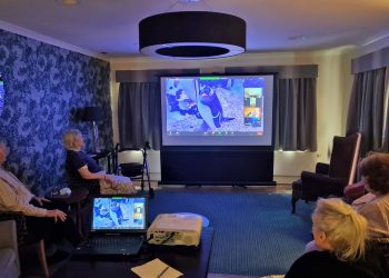 Rugby care home residents take a virtual dive into London’s Aquarium