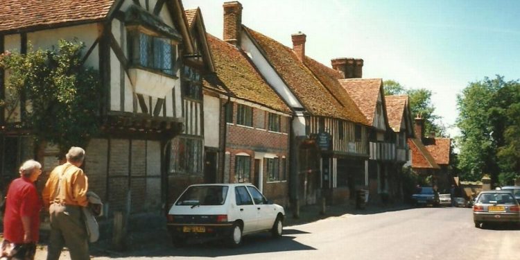 The best villages to live for commuting to London if your budget is £700k