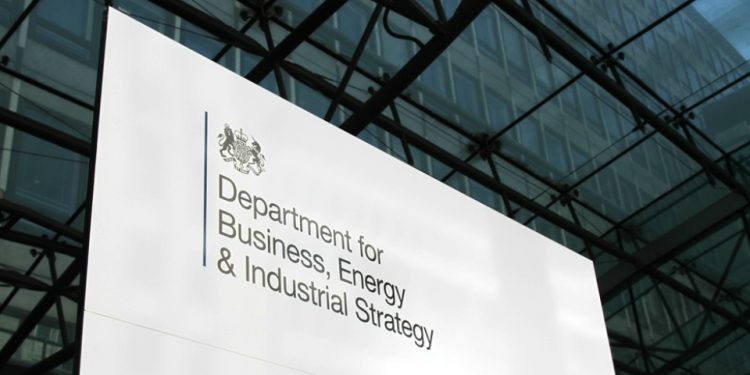 Business department and Home Office to open up almost 3,000 Civil Service job roles outside of London