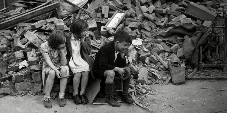 How German bombs shape London’s gangs