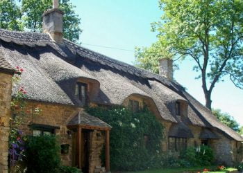 The tiny Cotswolds village 2 hours from London where fewer than 100 people live that’s one of the UK’s most beautiful