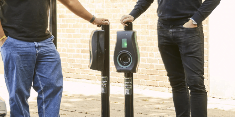 Connected Kerb expands to South London