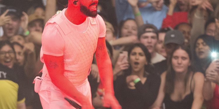 Drake stuns London’s Wireless Festival crowd with surprise appearance