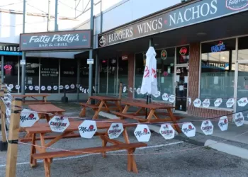 “Totally defeated:” London restaurants cope with patio thefts on top of pandemic challenges