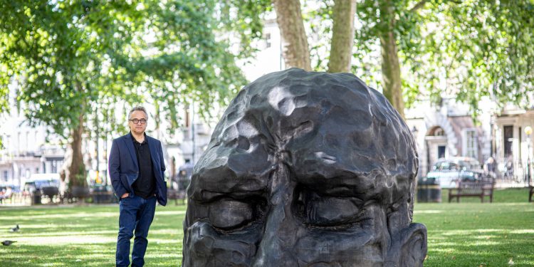 Two Evocative New Sculptures by David Breuer-Weil Go On View in London—See Pictures Here
