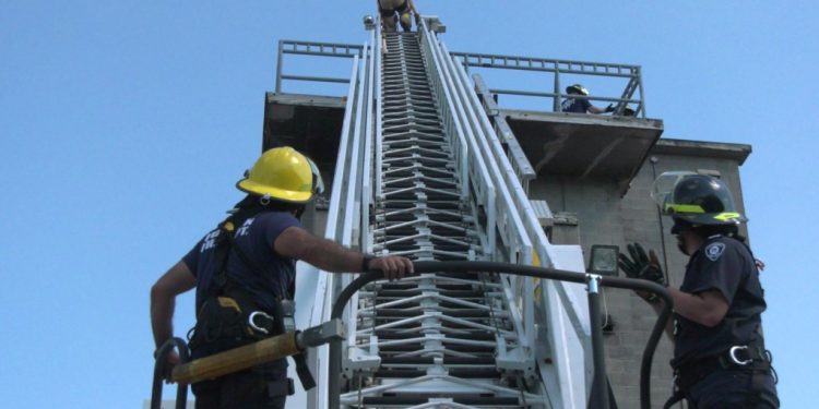 London fire working to train young women