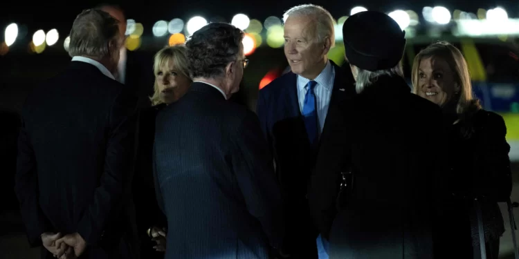 Queen Elizabeth II live updates: Biden, world leaders in London for funeral