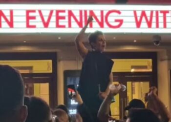 London bomb threat: ‘Chaos’ as anonymous warning leads to evacuation at Hammersmith Apollo | UK | News