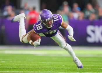 NFL Week 4 live updates: Schedule, news, inactives, odds and London game