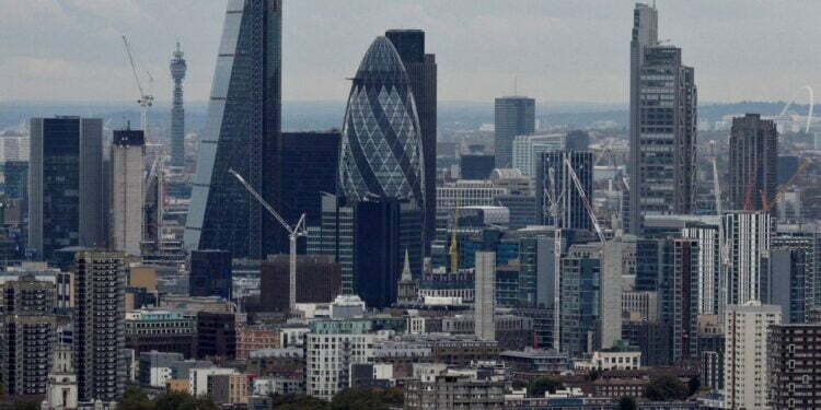 London financial vacancies jump 40% from pre-pandemic level