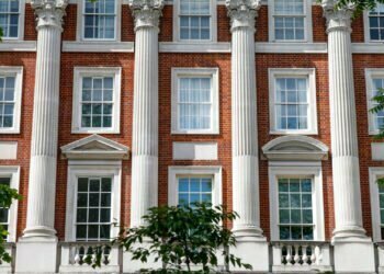 Inside Sarah Ferguson’s £5 million home in London’s poshest area