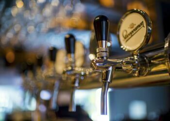 580 hospitality businesses in Southwark face cost-of-living cliff edge  – South London News