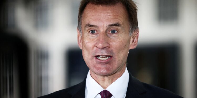 Fuel price hikes will punish drivers outside of London, Jeremy Hunt is warned 1 Fuel price hikes will punish drivers outside of London, Jeremy Hunt is warned