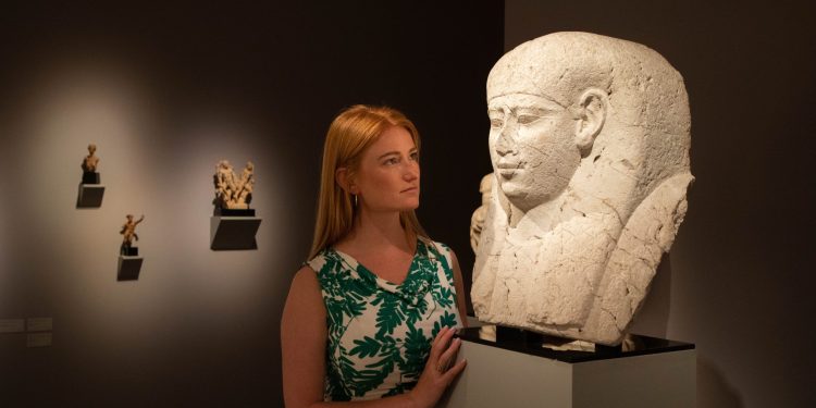 Treasure House Fair, Hastily Launched to Replace the Abruptly Canceled Masterpiece London, Is Off to a Promising Start 1 Treasure House Fair, Hastily Launched to Replace the Abruptly Canceled Masterpiece London, Is Off to a Promising Start