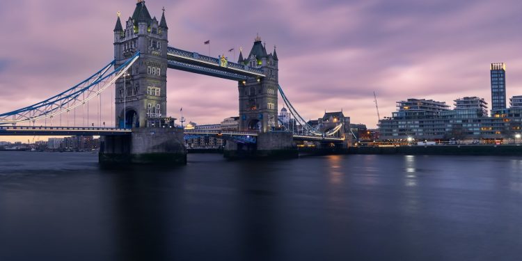 London council launches survey ahead of cuts to housing budget