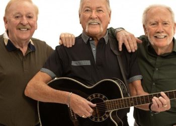 The Wolfe Tones announce final London performance | Entertainment News