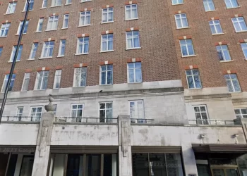Former BMW showroom in Central London to be turned into a budget hotel