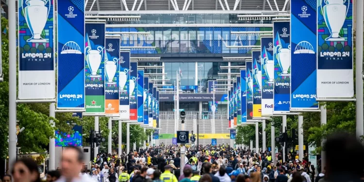 Champions League travel updates as thousands descend on London for football match