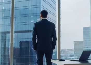 The London council where an insane 50 staff members earn over £100k a year